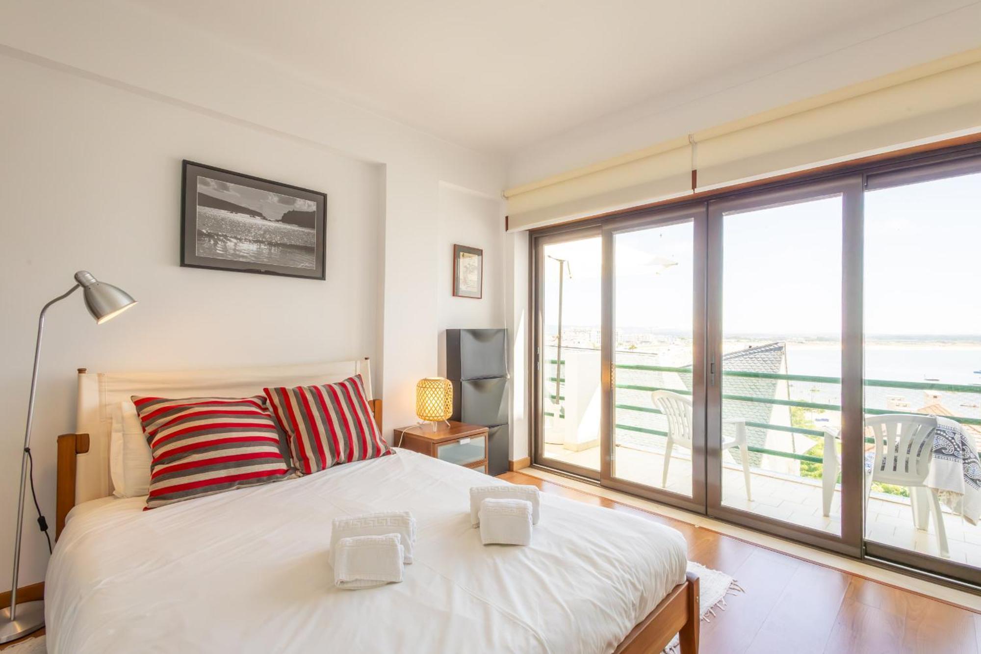 דירות סאו מרטיניו דו פורטו Concha Mar Com Vista Sobre A Baia מראה חיצוני תמונה
